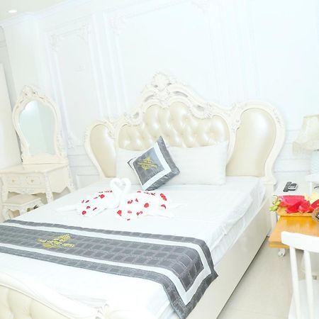 Noibai Ville Hotel & Travel Нойбай Экстерьер фото